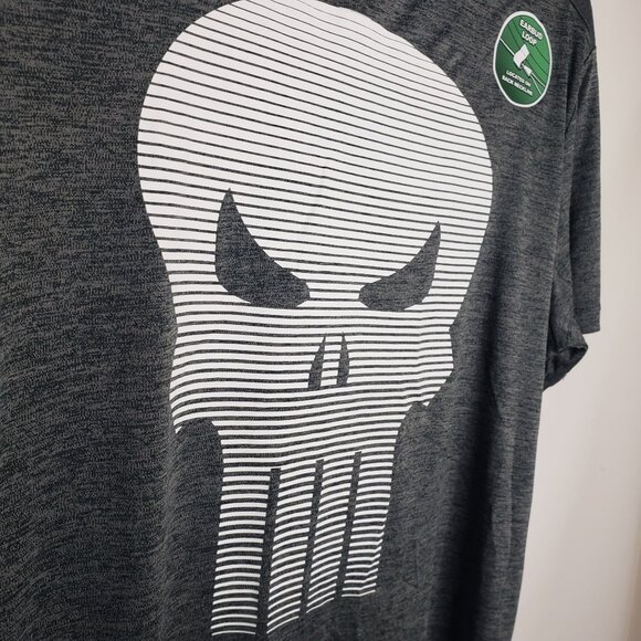 Men's Marvel Punisher Graphic T-Shirt L Gray Short Sleeve Earbud Loop 42 44 - Picture 2 of 5